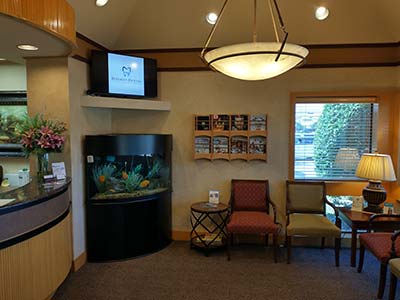 Beelman Dental front desk and waiting room